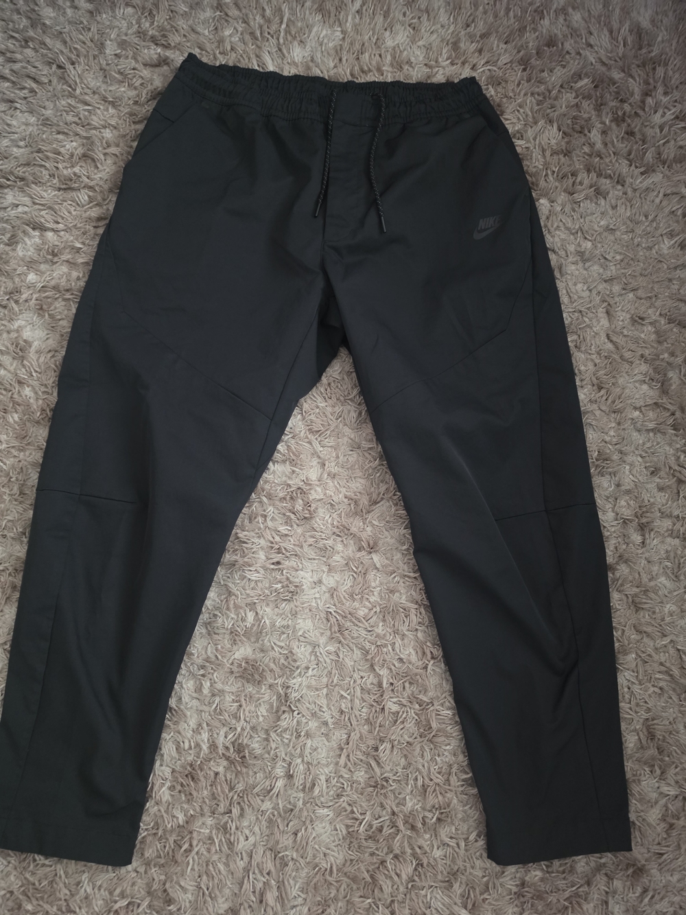 Nike Men’s Black Jogger Pants with Drawstring